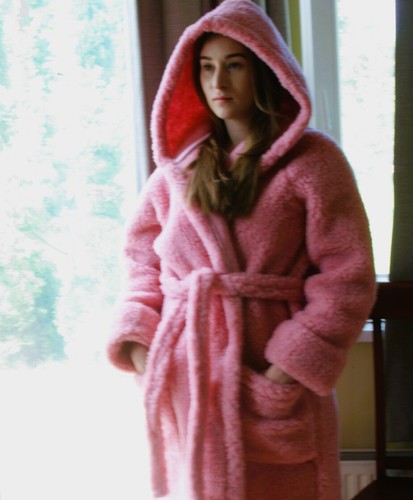 Pink wool bath robe with - pink,
