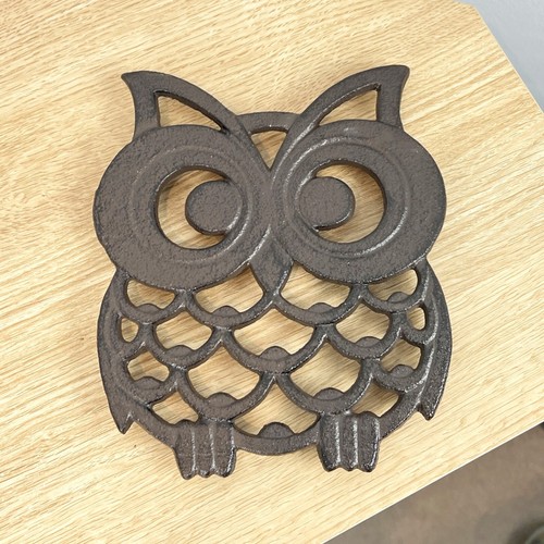 Trivet cast iron owl - cast,