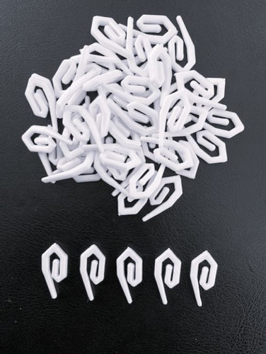 Plastic curtain hooks - plastic,