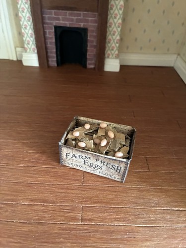 Dolls house box of eggs - 1:12,