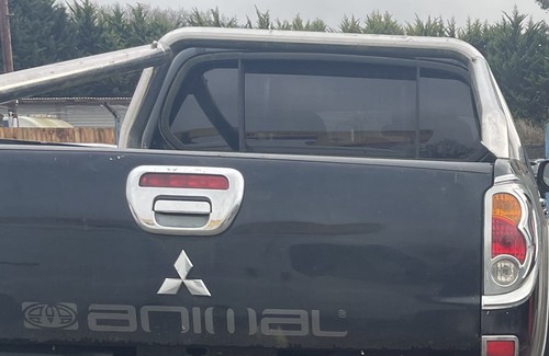 Genuine mitsubishi l200 - genuine,