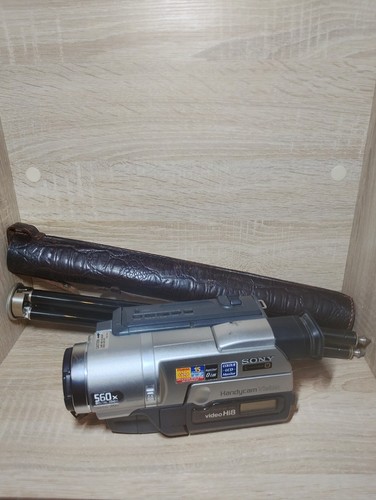 Sony handycam ccd trv208e - handycam, ccd-trv208e