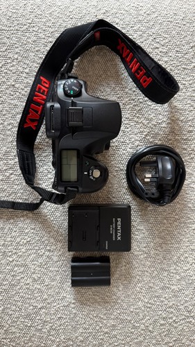 Pentax k10d 2mp digital slr - pentax,
