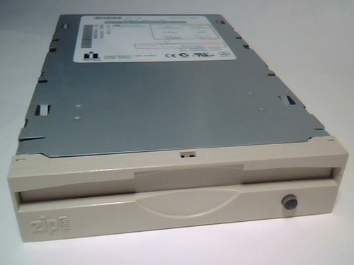 Iomega z100atapi zip 100 drive - iomega,