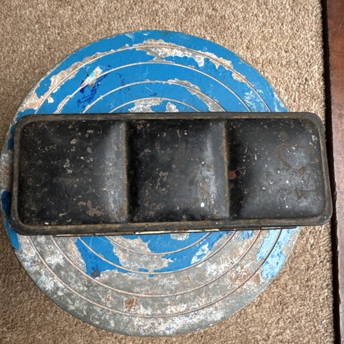 Vintage metal artist - vintage,