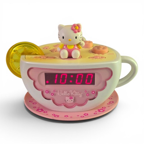 Hello kitty tea - kitty,