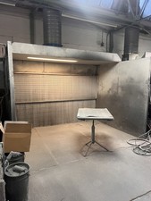 Dry Back Spray Booth