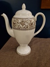 Wedgewood Florentine Bone