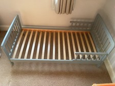 toddler bed with mattress