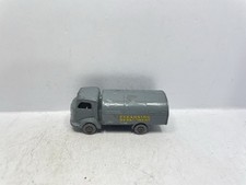 Matchbox Lesney Commer Karrier