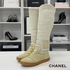 CHANEL suede sheepskin Boots