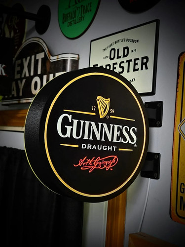 Guinness 2 sided - cm, (13.8")