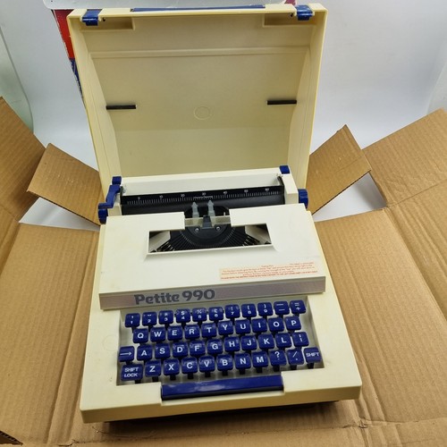 Petite 990 vintage toy - 990,