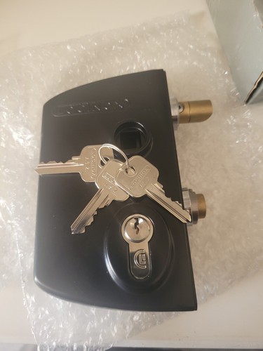Locinox gate lock - lock, to