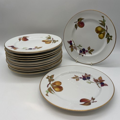 Set royal worcester - of, 13