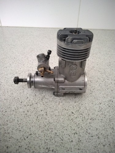 Model aircraft engine - hp, 61