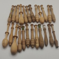 A Collection Of Antique & Vintage Wood Wooden Treen Lace Bobbins (24 Pieces)