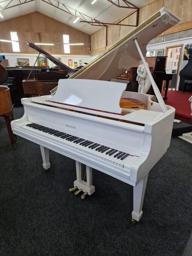 Waldstein baby grand piano - grand, |