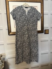 Peruzzi Dress Black and White