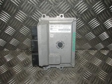 PEUGEOT / CITROEN 1.2 PETROL HMZ ENGINE MANAGEMENT ECU 9805895780 9805895780