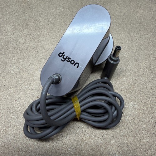 Genuine dyson and - genuine, v7