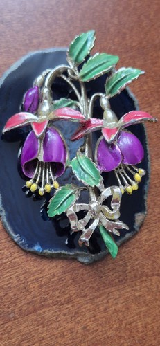 Vintage exquisite fuchsia pin - vintage,
