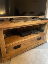 Corner TV Unit