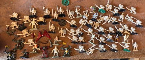 Warhammer skaven human figures - skaven,