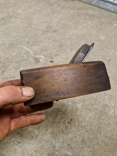 Vintage wooden plane - 6",