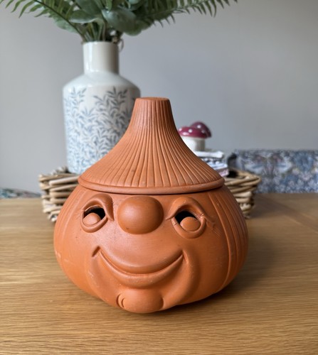 Huge vintage terracotta - huge,