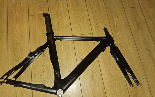 Planet stealth carbon road - stealth,