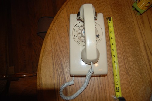 Vintage tan beige cream - , bell