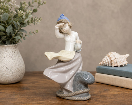 Lladro nao girl looking out - nao, to