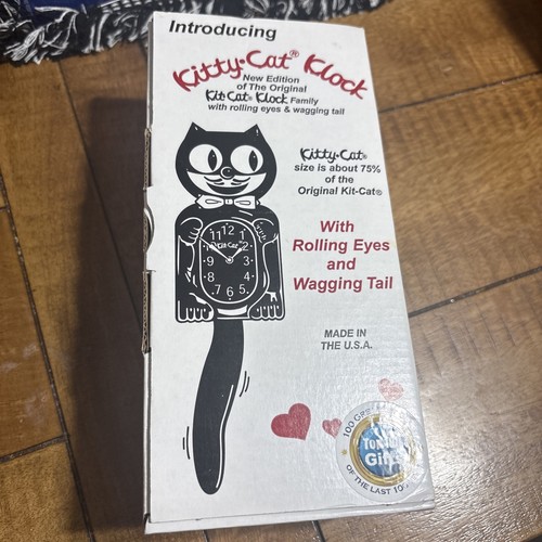 Classic black kitty cat - black, kitty-cat