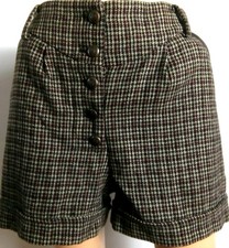 Label Lab Women's Wool Shorts