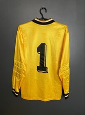 VINTAGE UHLSPORT TEMPLATE