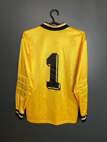 Vintage uhlsport template - vintage,