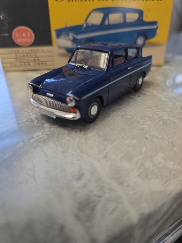 Vanguards va1000 ford anglia - vanguards,