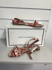 Tabitha Simmons  floral