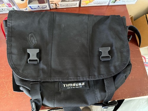 Timbuk2 black messenger bag - timbuk2,