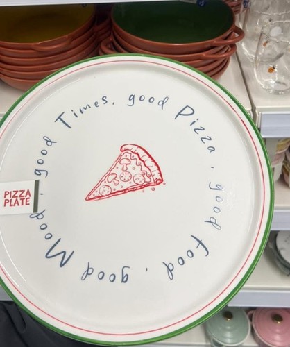 Fun italian style - fun, pizza