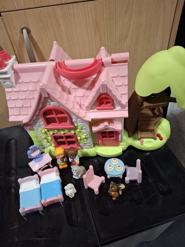 Elc happyland cherry lane - cherry,