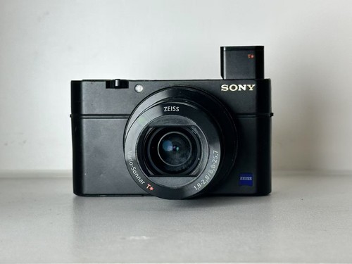 New sony rx100 - new,