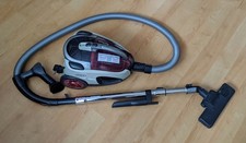 The Dirt Devil 2000W Bagless