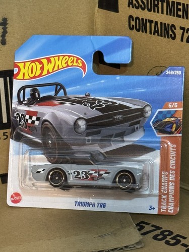 Hot wheels triumph - hot,
