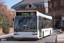 Bus Photo - Universal Buses R819WJA Optare Excel in Oldham on 401 April 2000