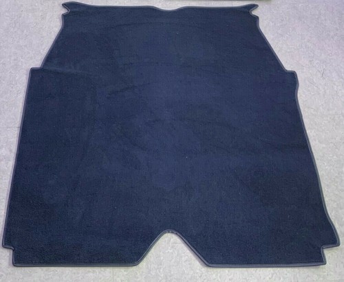 Automotive carpet trunk carpet