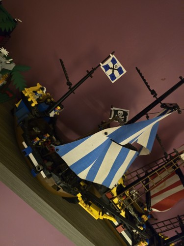 Lego pirates clipper and - lego,