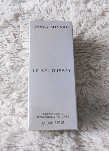 Issey miyake sel - issey, d'issey