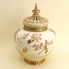 Royal Worcester 11 3/4" Large
